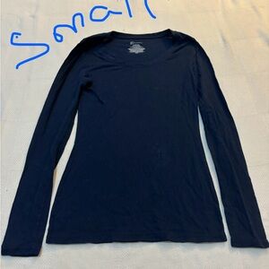 Plain navy long sleeve shirt!
